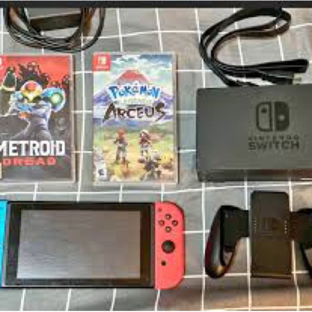 Nintendo switch for sale I stopped playing it and only played it 5 times